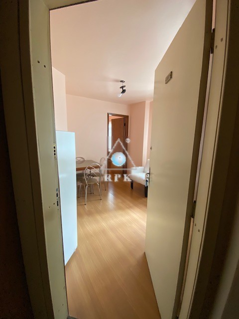 Apartamento para locacao no Cristo Rei em Curitiba com 28m² por R$ 1.500,00