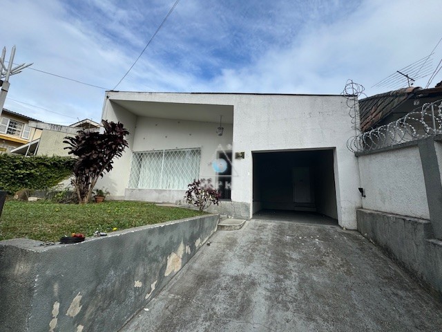 Residência para locacao no Alto da Rua XV em Curitiba com 120m² por R$ 4.375,00