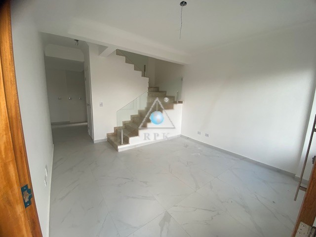 Sobrado para venda no Uberaba em Curitiba com 115,4m² por R$ 690.000,00