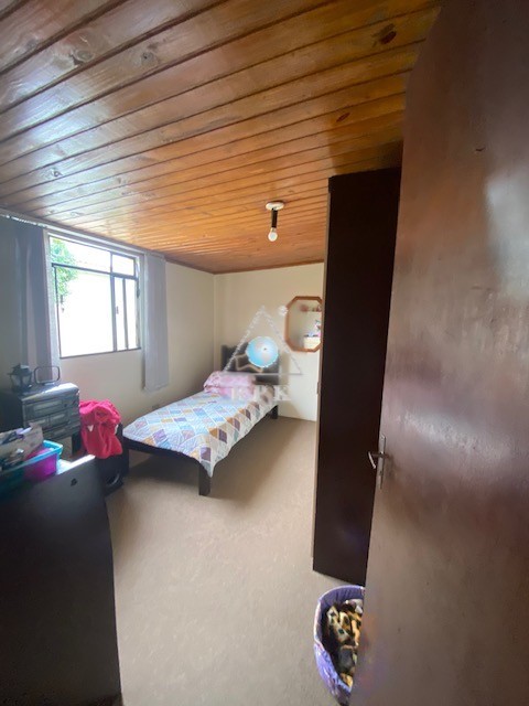 Residência para venda no Boqueirao em Curitiba com 770m² por R$ 1.000.000,00