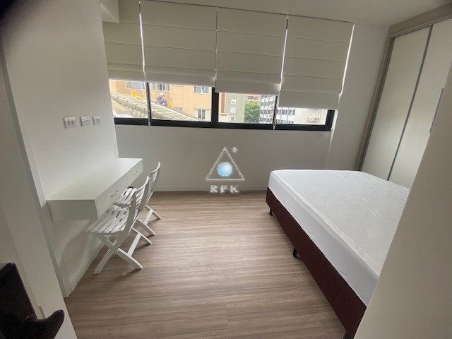 Apartamento para locacao no Agua Verde em Curitiba com 25m² por R$ 2.312,50
