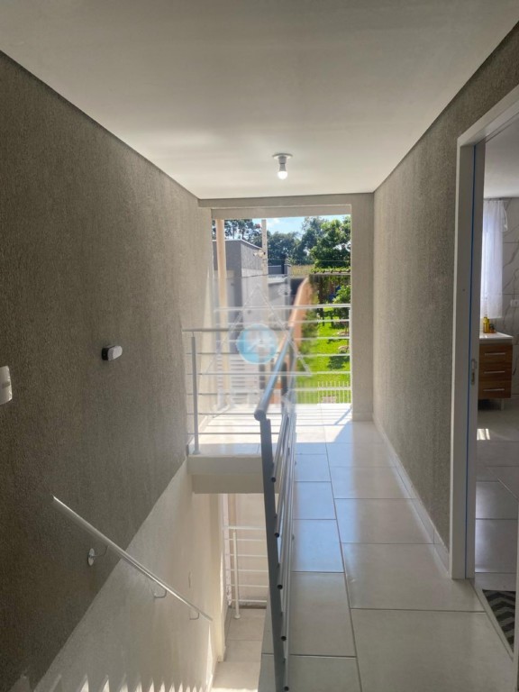Kitinet para locacao no Butiatuvinha em Curitiba com 20m² por R$ 1.562,50