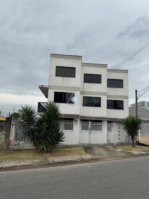 Sobrado para venda no Sitio Cercado em Curitiba com 140m² por R$ 410.000,00