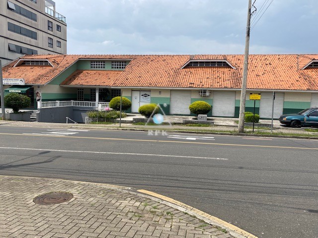 Sala Comercial para locacao no Guabirotuba em Curitiba com 22m² por R$ 1.250,00