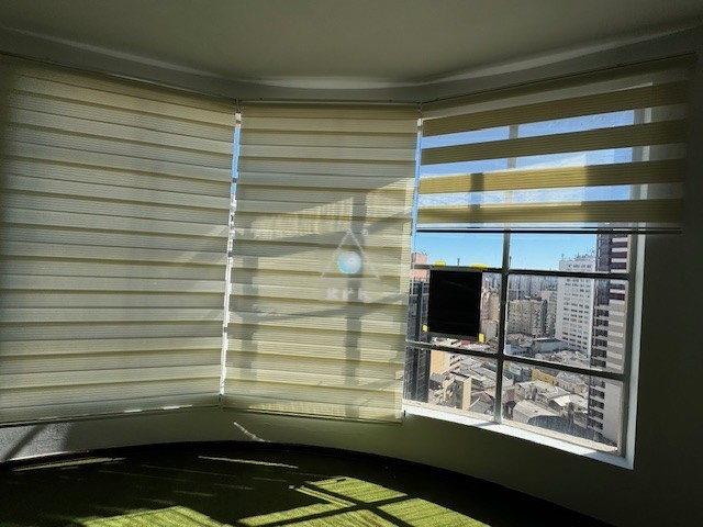 Conjunto Comercial para locacao no Centro em Curitiba com 37m² por R$ 1.625,00