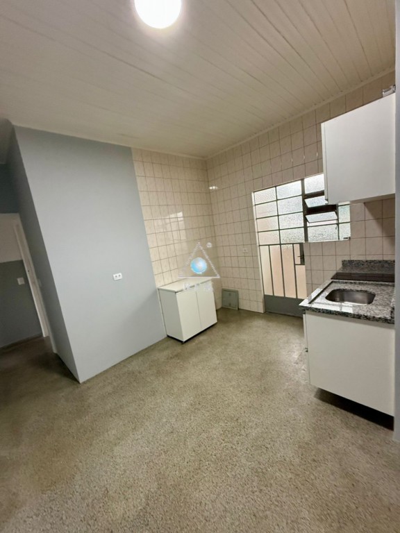 Apartamento para locacao no Hauer em Curitiba com 52m² por R$ 2.250,00