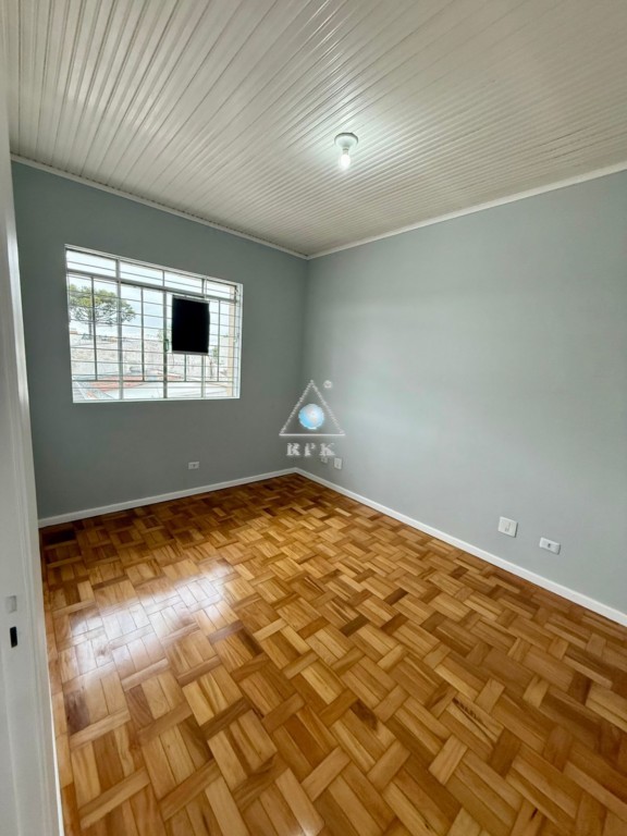 Apartamento para locacao no Hauer em Curitiba com 52m² por R$ 1.875,00