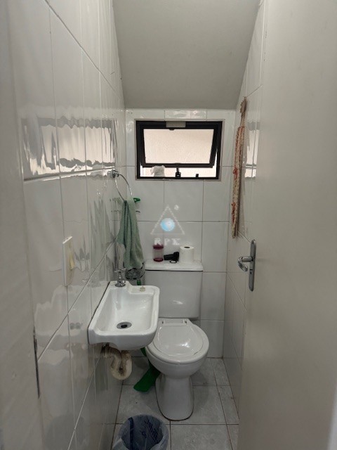 Sobrado para venda no Xaxim em Curitiba com 95,88m² por R$ 386.000,00