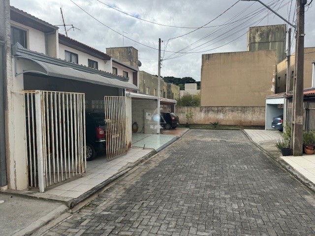 Sobrado para venda no Xaxim em Curitiba com 95,88m² por R$ 386.000,00