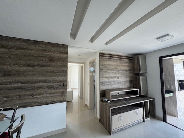 Apartamento para locacao no Reboucas em Curitiba com 133,31m² por R$ 4.187,50