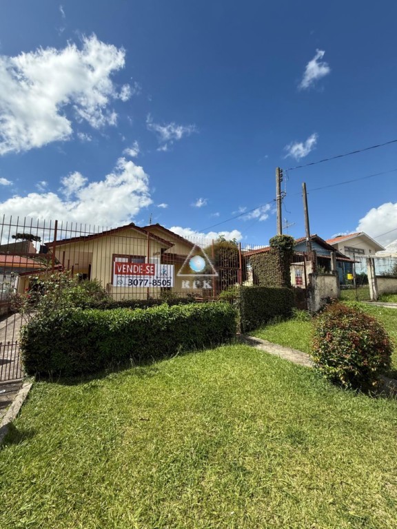 Terreno para venda no Lindoia em Curitiba com 384m² por R$ 520.000,00