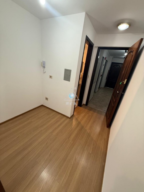 Sala Comercial para locacao no Centro em Curitiba com 27m² por R$ 1.375,00