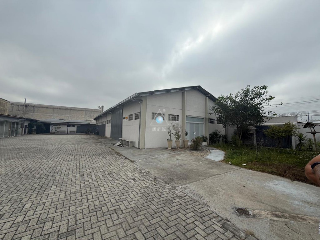 Barracão para locacao no Boqueirao em Curitiba com 1.508m² por R$ 37.500,00