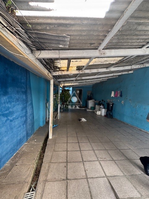 Terreno para venda no Xaxim em Curitiba com 360m² por R$ 460.000,00