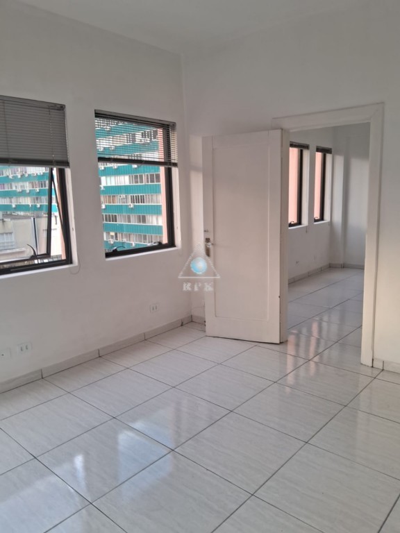 Conjunto Comercial para venda no Centro em Curitiba com 70m² por R$ 200.000,00