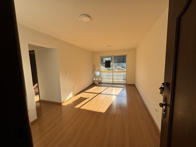 Apartamento para locacao no Agua Verde em Curitiba com 76,76m² por R$ 2.875,00