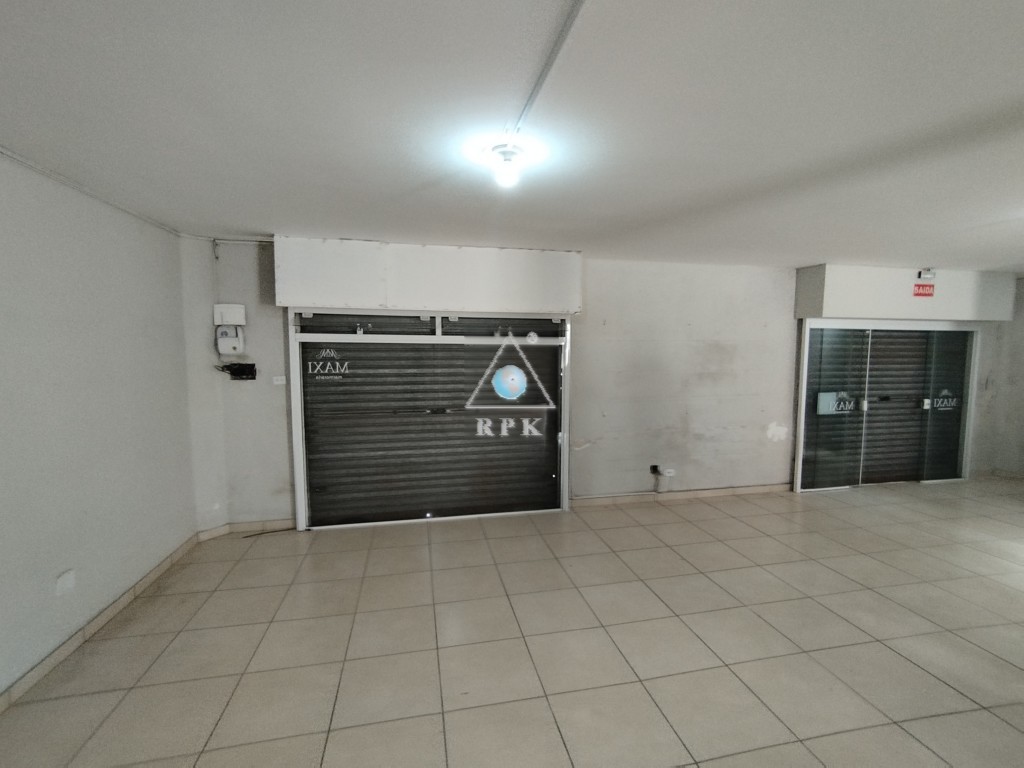 Barracão para locacao no Uberaba em Curitiba com 150m² por R$ 7.250,00