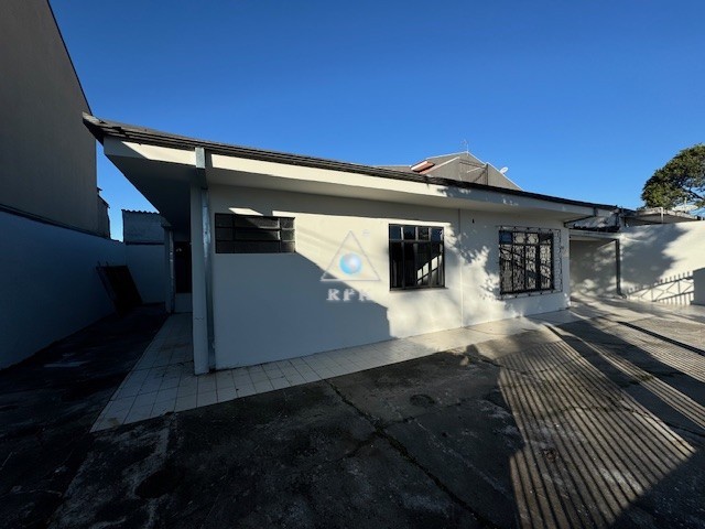 Residência para locacao no Cajuru em Curitiba com 120m² por R$ 2.750,00