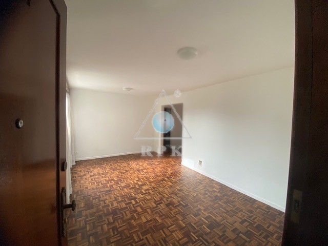 Apartamento para locacao no Cabral em Curitiba com 143,9m² por R$ 3.937,50