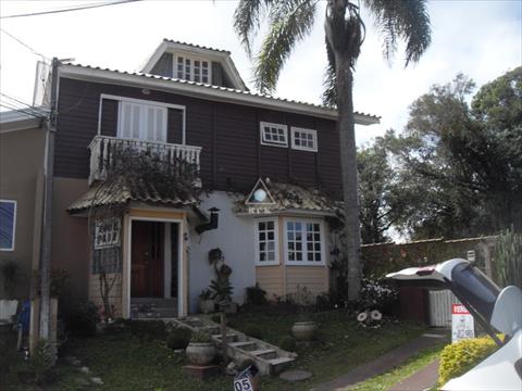 Sobrado para venda no Sao Braz em Curitiba com 349,79m² por R$ 1.000.000,00