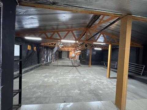 Barracão para venda no Uberaba em Curitiba com 540m² por R$ 1.090.000,00