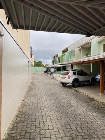 Sobrado para venda no Xaxim em Curitiba com 115,4m² por R$ 470.000,00