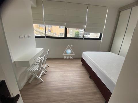 Apartamento para locacao no Agua Verde em Curitiba com 25m² por R$ 2.312,50