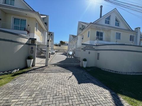Sobrado para locacao no Jardim das Americas em Curitiba com 159m² por R$ 5.000,00