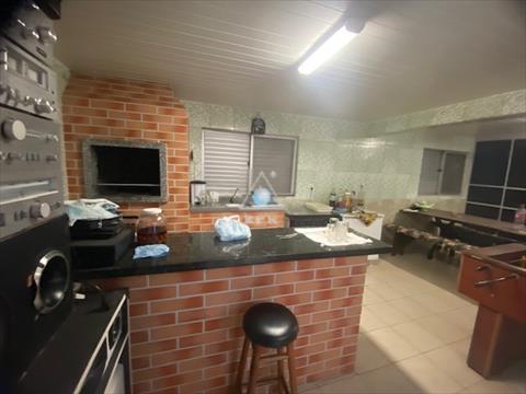 Sobrado para venda no Xaxim em Curitiba com 436m² por R$ 1.050.000,00