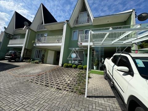 Sobrado para venda no Agua Verde em Curitiba com 200m² por R$ 895.000,00