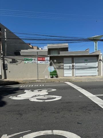 Residência para locacao no Centro em Sao Jose dos Pinhais com 312m² por R$ 14.375,00