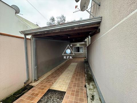 Residência para venda no Costeira em Sao Jose dos Pinhais com 160m² por R$ 450.000,00