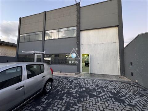 Barracão para locacao no Boqueirao em Curitiba com 375m² por R$ 13.750,00