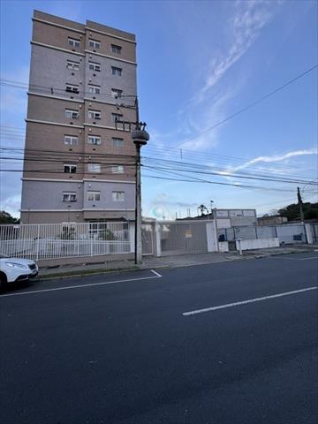 Apartamento para locacao no Reboucas em Curitiba com 60m² por R$ 2.187,50