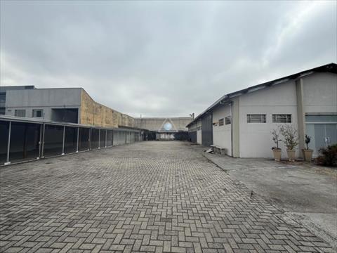 Barracão para locacao no Boqueirao em Curitiba com 1.508m² por R$ 40.000,00