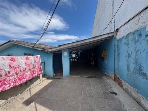 Terreno para venda no Xaxim em Curitiba com 360m² por R$ 460.000,00