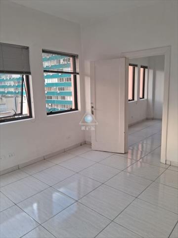 Conjunto Comercial para venda no Centro em Curitiba com 70m² por R$ 180.000,00