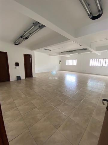 Conjunto Comercial para locacao no Reboucas em Curitiba com 200m² por R$ 5.625,00