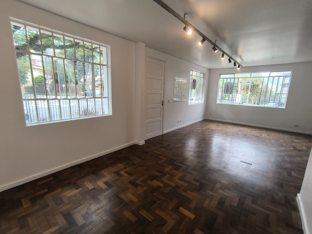 Sala/Conjunto Comercial para alugar em Bigorrilho, Curitiba — Portal Chave Fácil