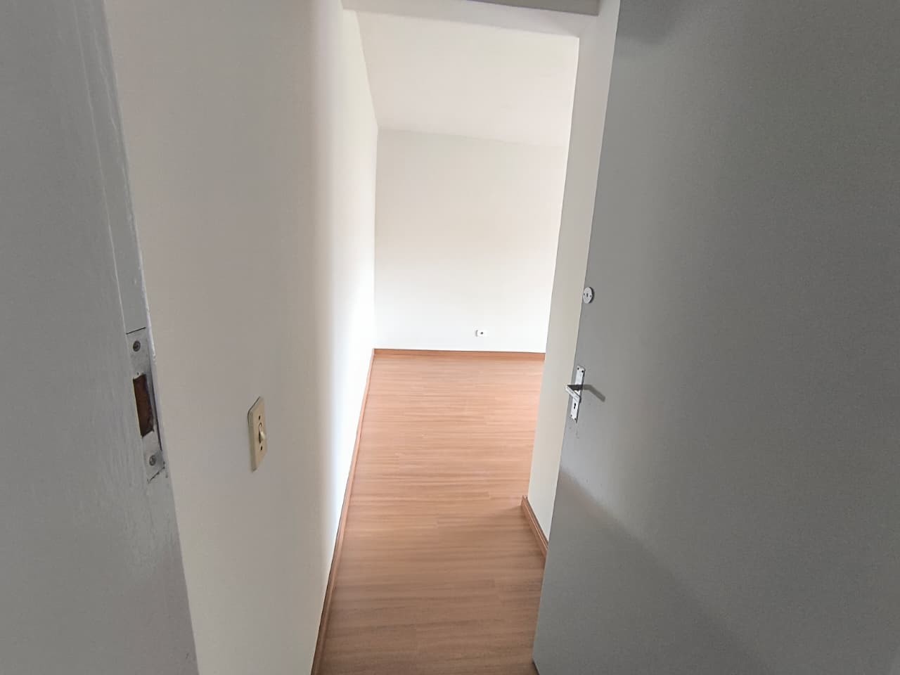 Apartamento para alugar em Bom Retiro, Curitiba — Portal Chave Fácil