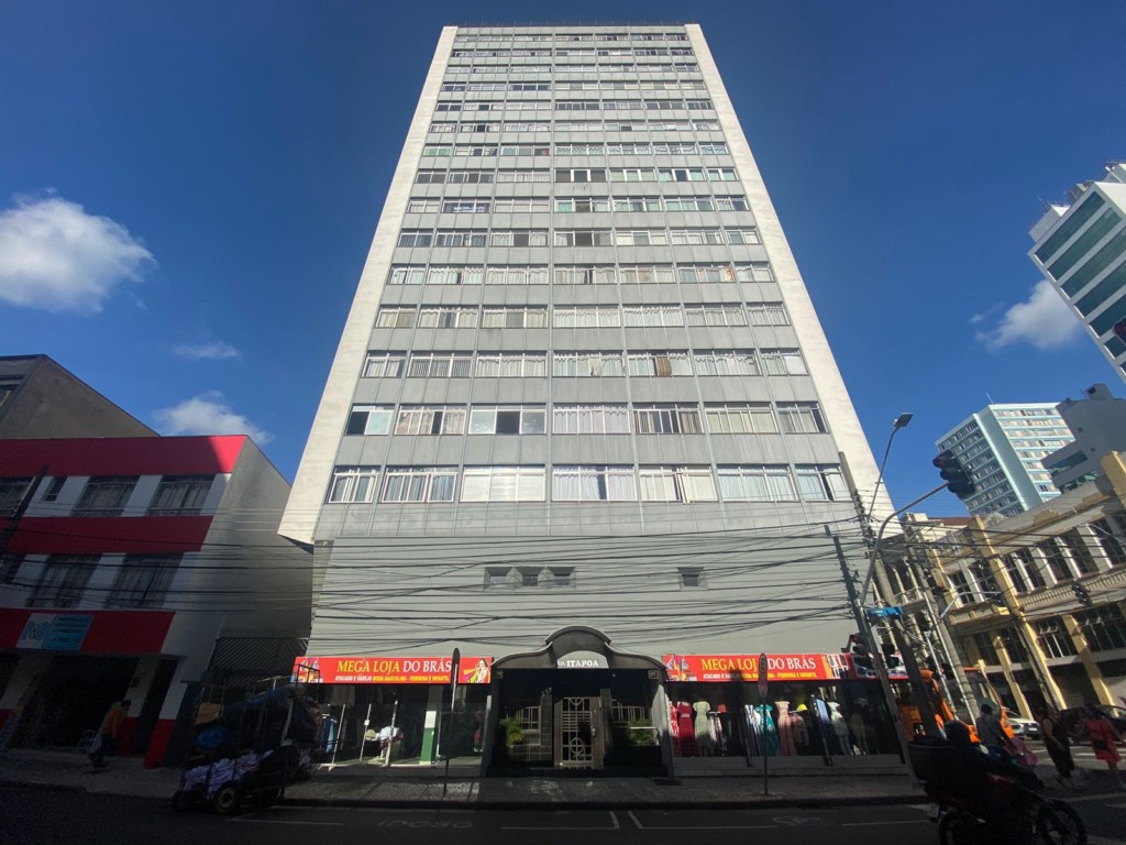 Apartamento para alugar em Centro, Curitiba — Portal Chave Fácil