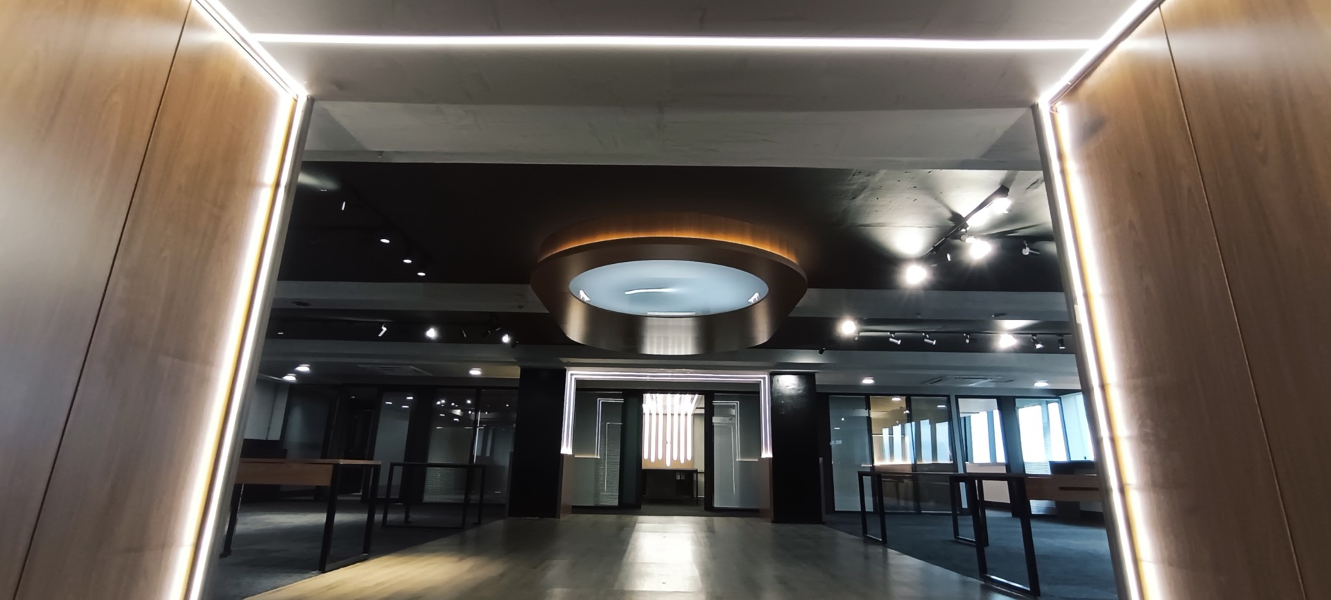 Sala/Conjunto Comercial para alugar em Campo Comprido, Curitiba — Portal Chave Fácil