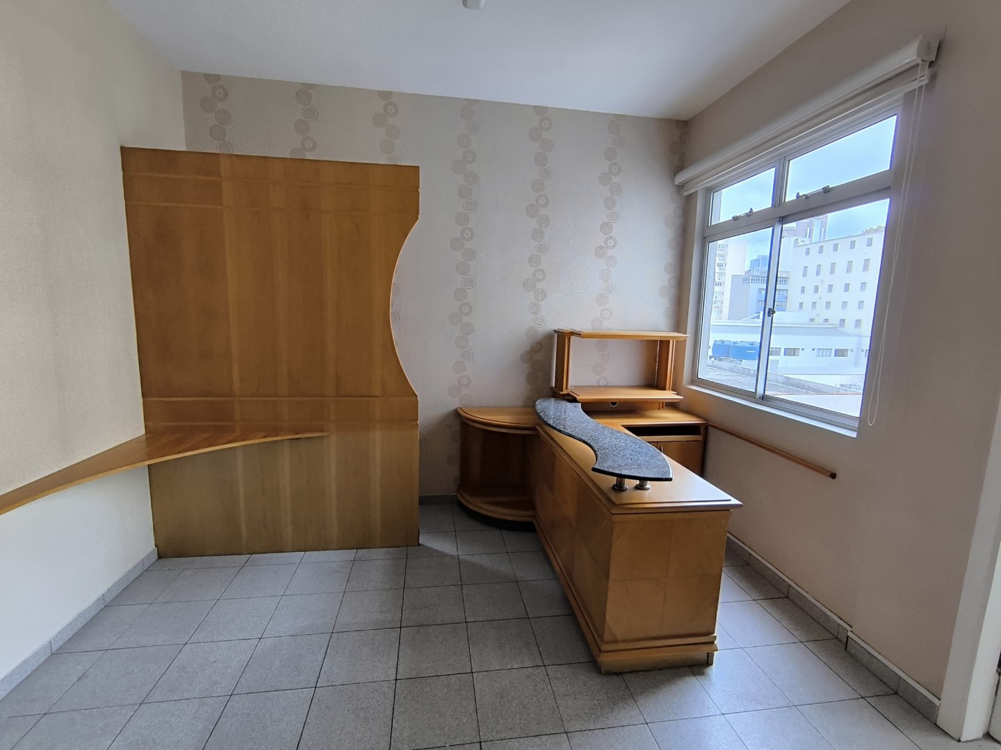 Sala/Conjunto Comercial à venda em Centro, Curitiba — Portal Chave Fácil