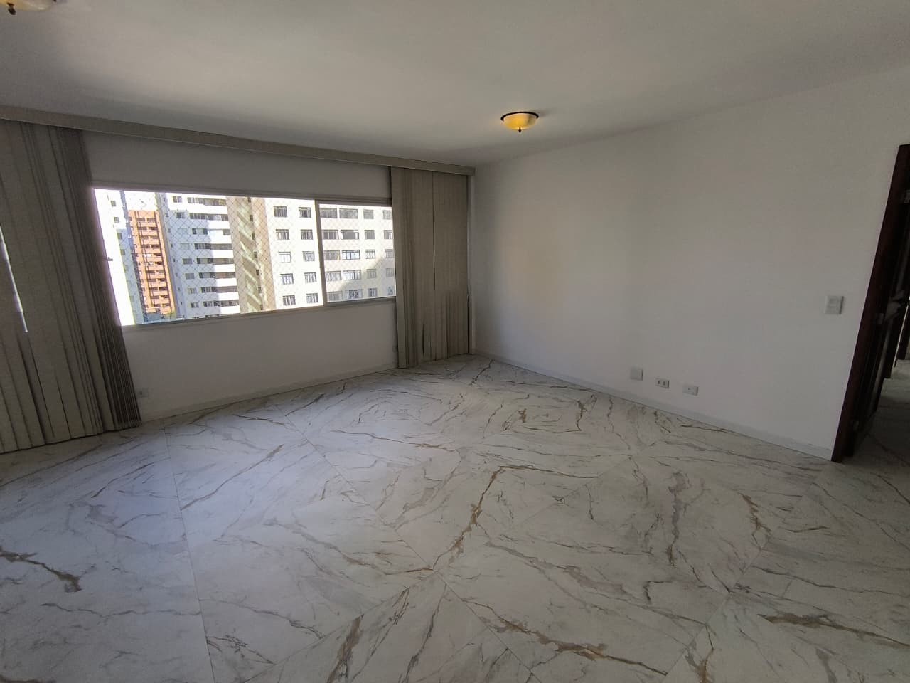 Apartamento à venda em Bigorrilho, Curitiba — Portal Chave Fácil