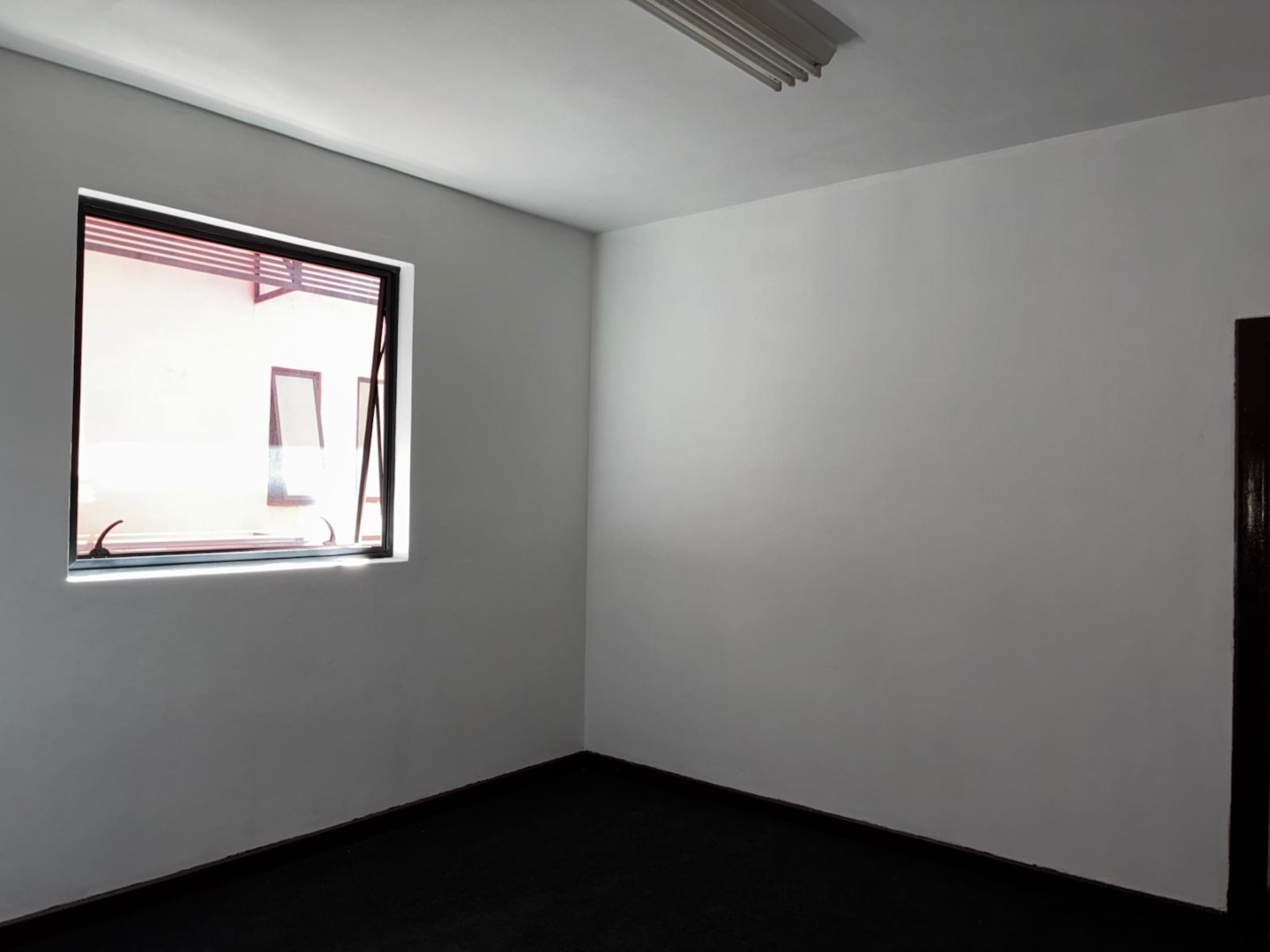 Sala/Conjunto Comercial à venda em Centro, Curitiba — Portal Chave Fácil