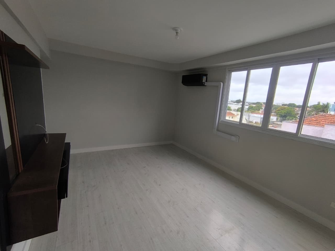 Apartamento para alugar em Reboucas, Curitiba — Portal Chave Fácil