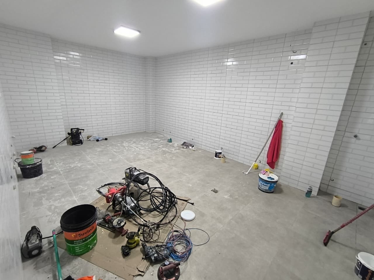 Flat à venda em Centro, Curitiba — Portal Chave Fácil
