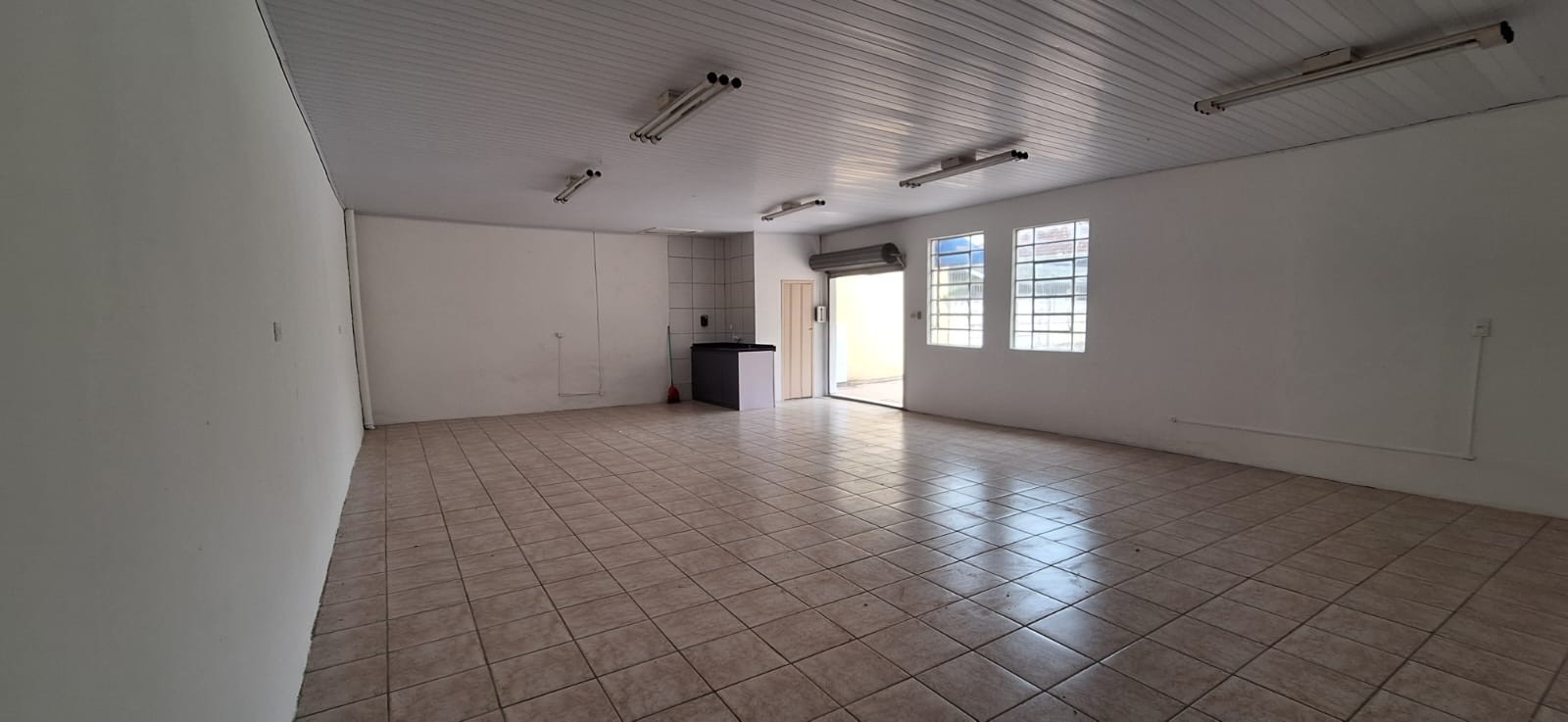 Sala/Conjunto Comercial à venda em Reboucas, Curitiba — Portal Chave Fácil