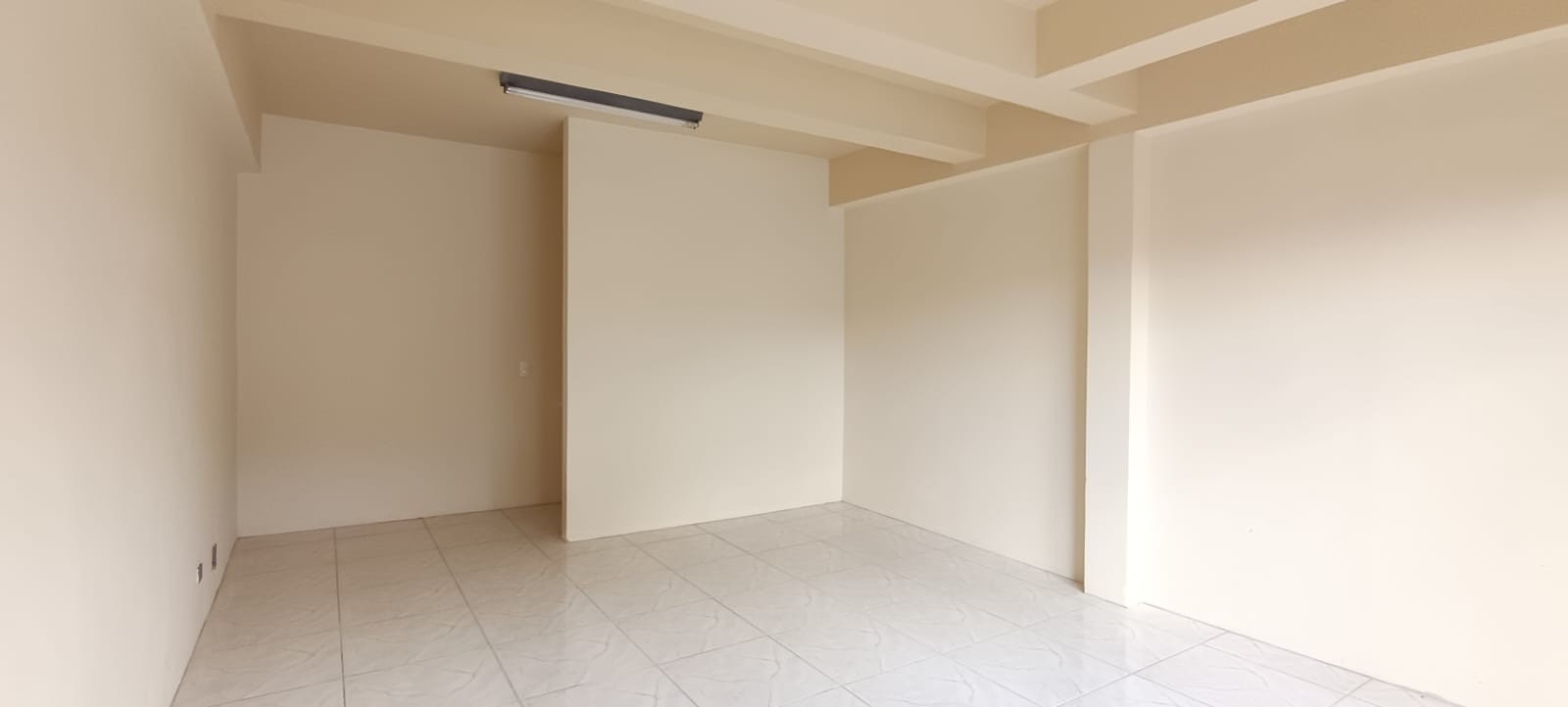 Casa para alugar em Hauer, Curitiba — Portal Chave Fácil