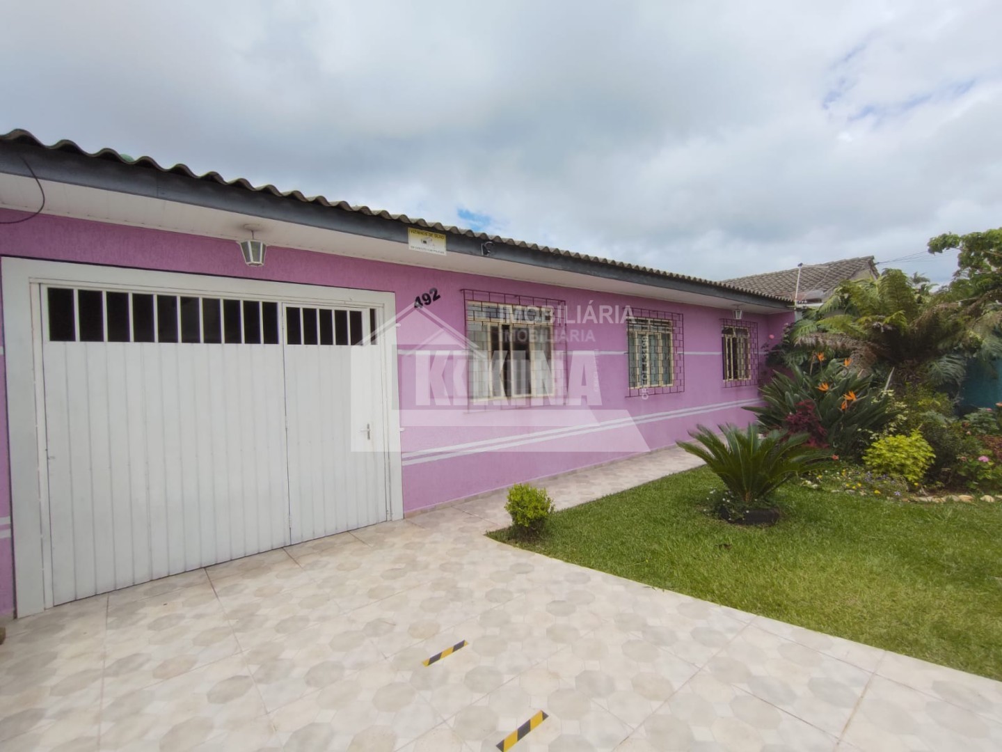 Casa à venda em Uvaranas, Ponta Grossa — Portal Chave Fácil